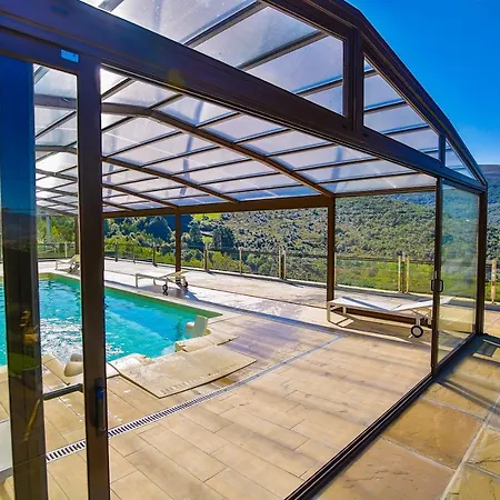 La De Ojebar Rustica 3* Rasines