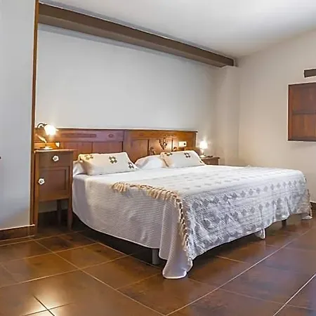 La De Ojebar Rustica 3*