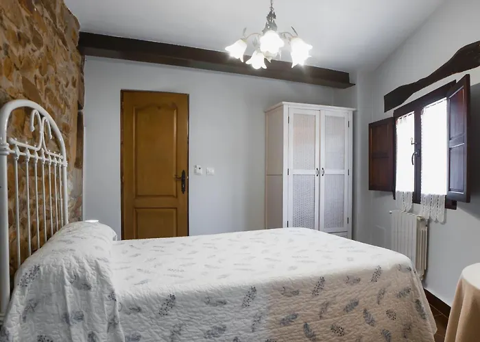 La De Ojebar Rustica 3* Rasines