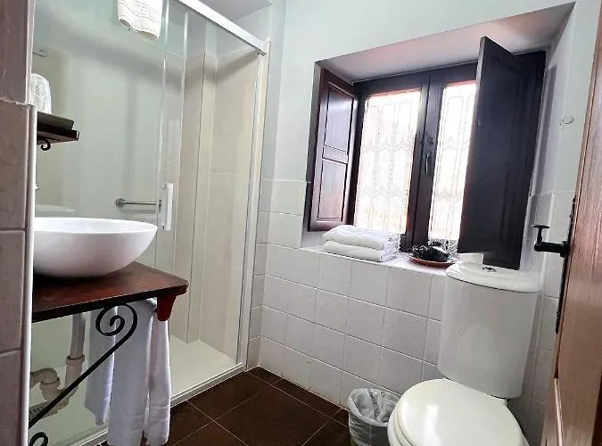 La De Ojebar Rustica Gæstehus Rasines